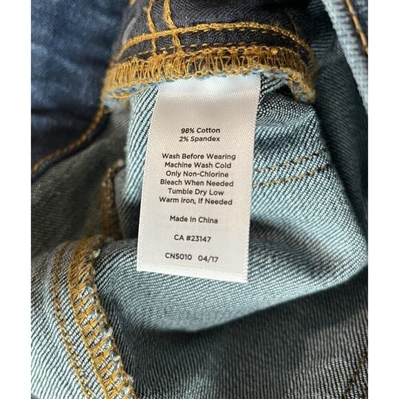 Talbots Flawless Five Pocket Raw Hem Med Wash Blue Denim Stretch Jean Size 2 - Picture 5 of 5